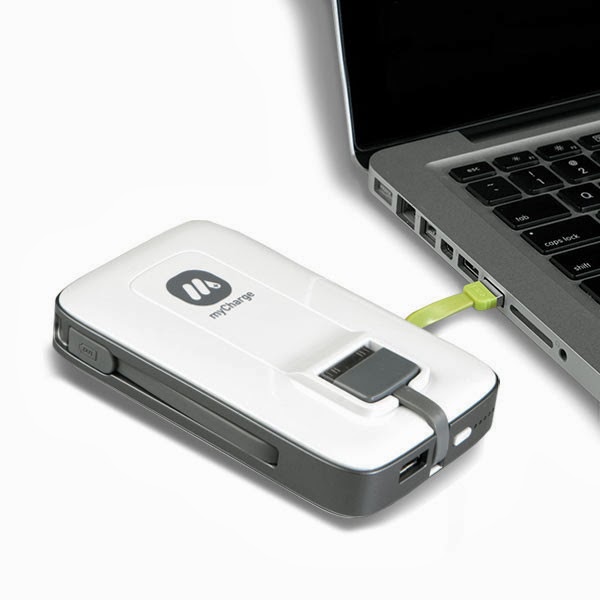 Trying to Stay Calm!: myCharge SUMMIT 3000 and AMP 2000 Review...